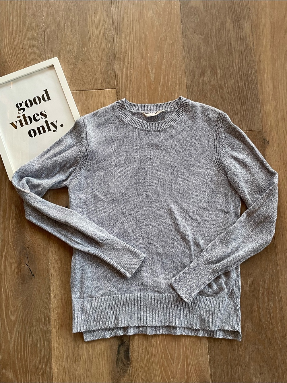 Everlane Light Heather Light Blue Gray Crewneck Sweater